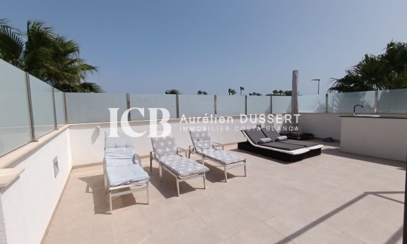 Reventa - Villa -
Santiago de la ribera - Dos mares