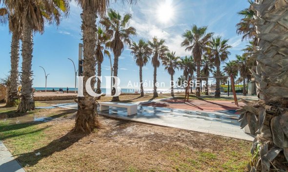 Revente - Appartement -
Torrevieja - La Mata