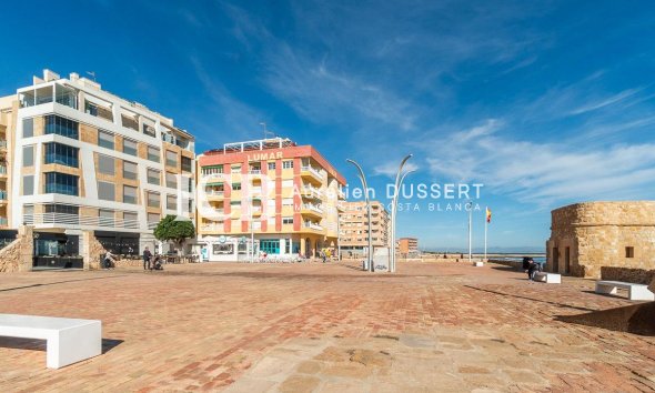 Resale - Apartment / flat -
Torrevieja - La Mata