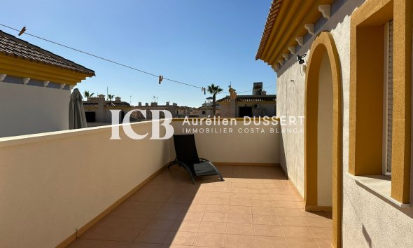 Resale - Townhouse -
Orihuela Costa - PAU 8