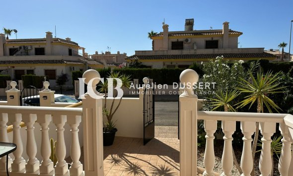 Resale - Townhouse -
Orihuela Costa - PAU 8