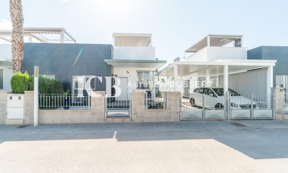 Resale - Villa -
Ciudad Quesada - Ciudad Quesada - Doña Pepa