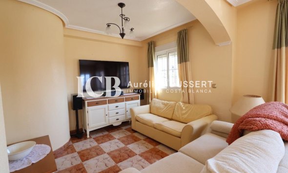 Resale - Townhouse -
Orihuela Costa - Montezenia