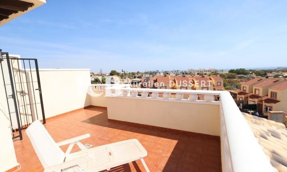 Resale - Townhouse -
Orihuela Costa - Montezenia