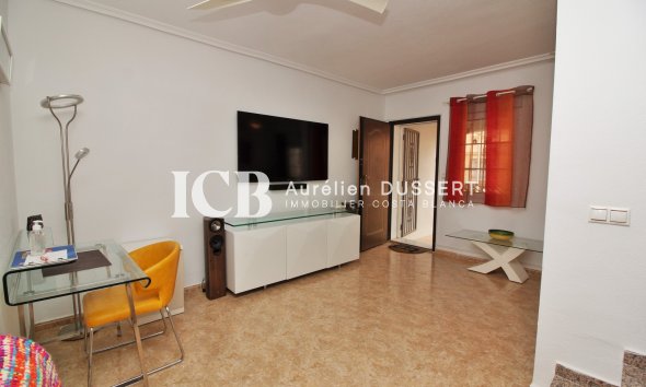 Resale - Townhouse -
Orihuela Costa - Villamartín