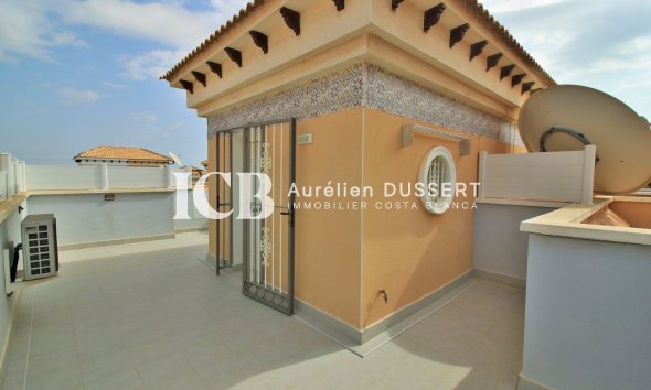 Revente - Maison mitoyenne -
Orihuela Costa - Villamartín