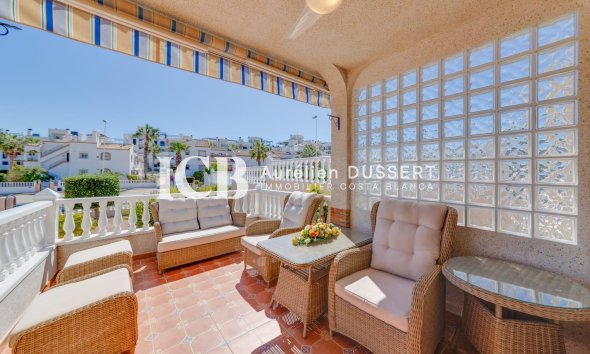 Resale - Villa -
Orihuela Costa - Los Dolses