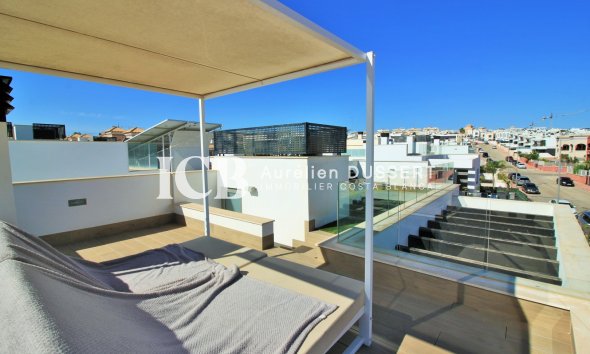 Reventa - Villa -
Orihuela Costa - Villamartín