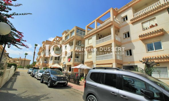 Reventa - Apartamento / piso -
Orihuela Costa - Playa Flamenca