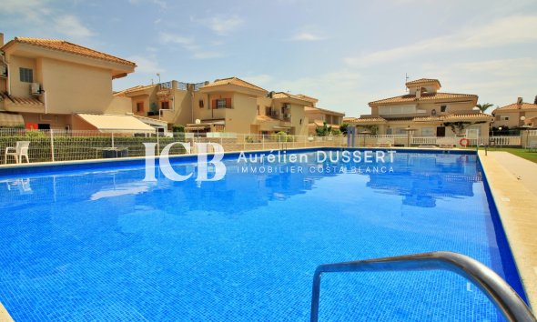 Resale - Apartment / flat -
Orihuela Costa - Playa Flamenca