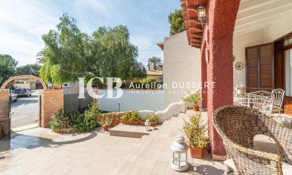 Reventa - Villa -
Orihuela Costa - Punta Prima