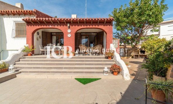 Reventa - Villa -
Orihuela Costa - Punta Prima