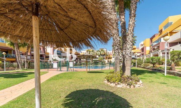 Resale - Apartment / flat -
Orihuela Costa - Playa Flamenca