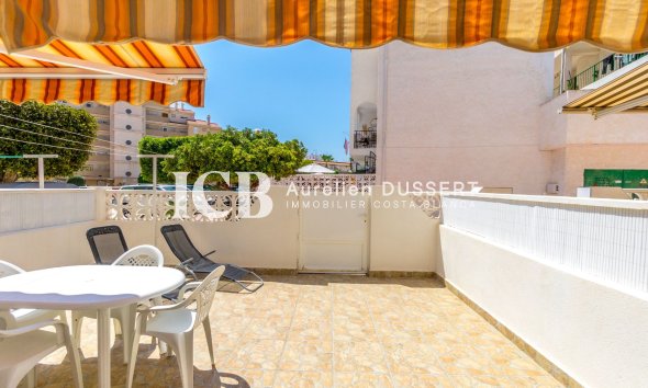 Resale - Apartment / flat -
Torrevieja - Playa de los Locos