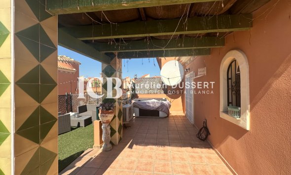 Reventa - Villa -
Orihuela Costa - Playa Flamenca