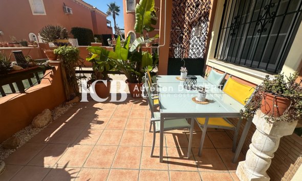 Resale - Villa -
Orihuela Costa - Playa Flamenca