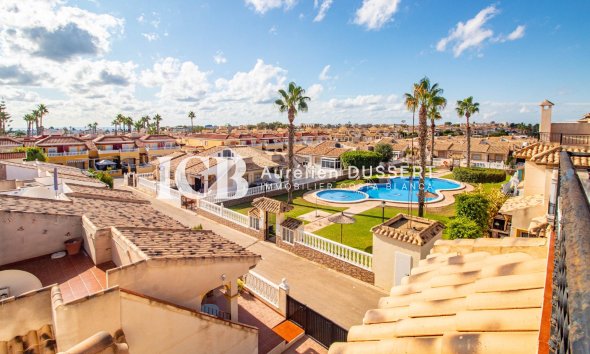 Resale - Townhouse -
Orihuela Costa - La Zenia