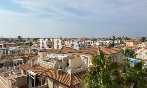 Revente - Maison mitoyenne -
Orihuela Costa - La Florida