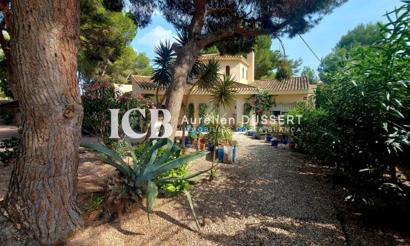 Resale - Villa -
Algorfa - Montemar