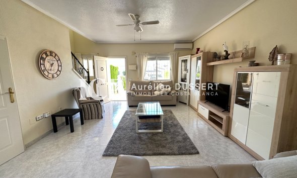 Resale - Townhouse -
Ciudad Quesada - Doña pepa