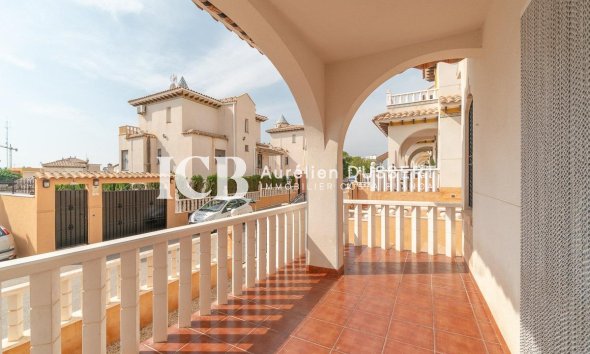 Resale - Villa -
Orihuela Costa - Los Dolses