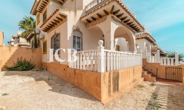 Reventa - Villa -
Orihuela Costa - Los Dolses