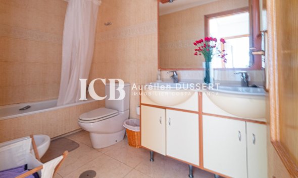 Revente - Appartement -
Pilar de la Horadada - RioMar