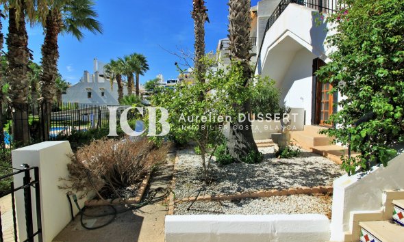 Resale - Townhouse -
Orihuela Costa - Villamartín