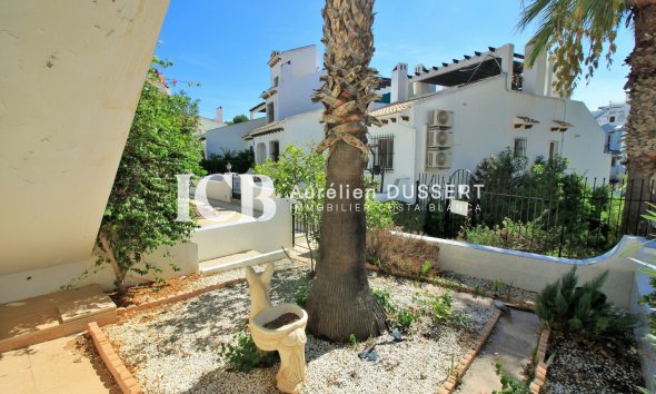 Resale - Townhouse -
Orihuela Costa - Villamartín