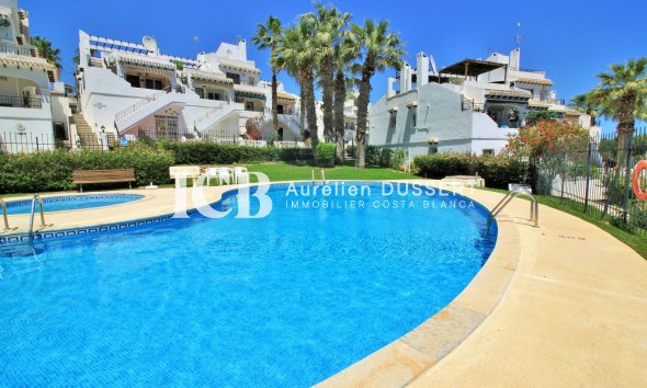 Resale - Townhouse -
Orihuela Costa - Villamartín