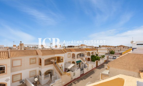 Resale - Apartment / flat -
Torrevieja - Torretas