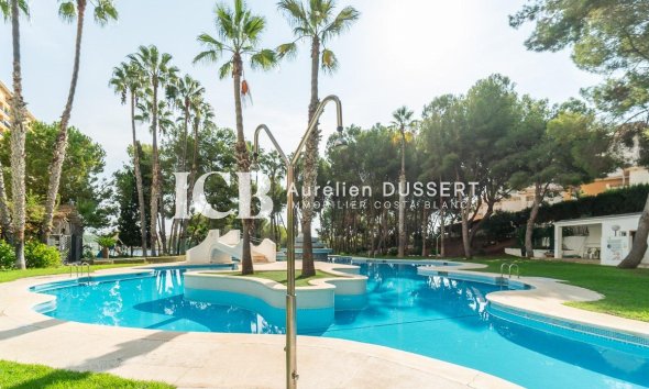 Revente - Appartement -
Orihuela Costa - Campoamor