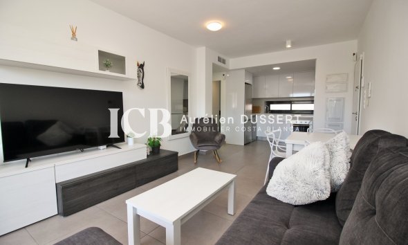 Resale - Apartment / flat -
Orihuela Costa - Villamartín