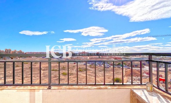 Resale - Apartment / flat -
Torrevieja - Torrelamata - La Mata