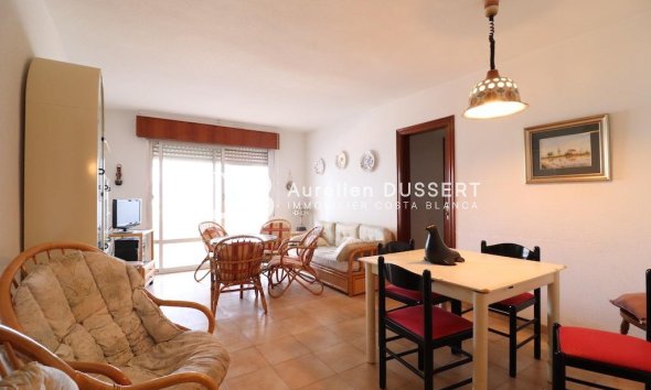 Resale - Apartment / flat -
Torrevieja - Punta prima