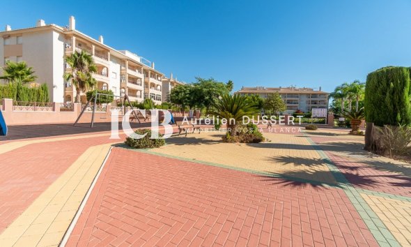 Resale - Apartment / flat -
Orihuela Costa - Playa Flamenca