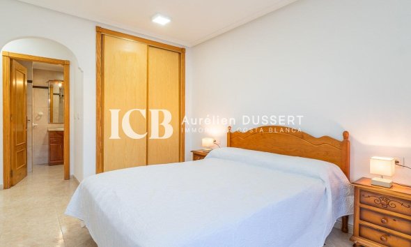 Reventa - Apartamento / piso -
Orihuela Costa - Playa Flamenca