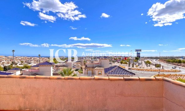 Reventa - Villa -
Orihuela Costa - La Zenia