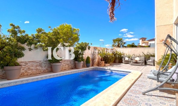 Reventa - Villa -
Orihuela Costa - La Zenia