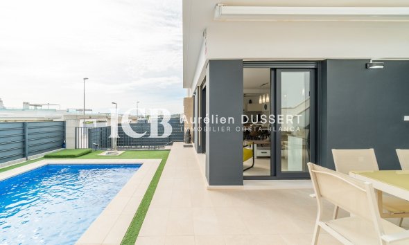 Resale - Townhouse -
Vistabella - Vistabella golf