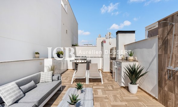 Resale - Townhouse -
Orihuela Costa - Villamartín