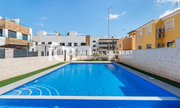 Resale - Townhouse -
Orihuela Costa - Villamartín