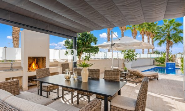 Reventa - Villa -
Orihuela Costa - Lomas de Cabo Roig