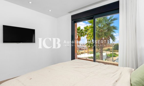 Reventa - Villa -
Orihuela Costa - Lomas de Cabo Roig