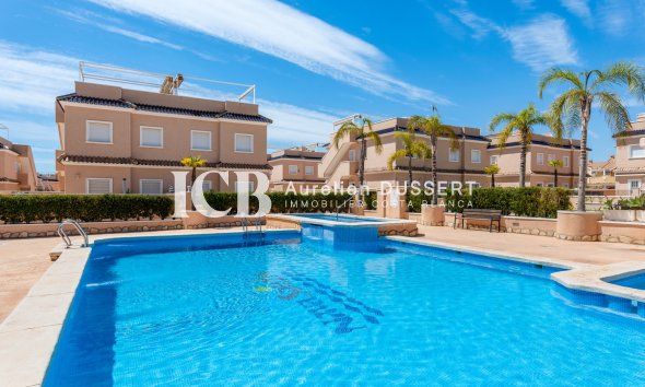 Resale - Townhouse -
Orihuela Costa - Lomas de Cabo Roig