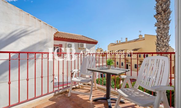 Resale - Townhouse -
Orihuela Costa - La Zenia