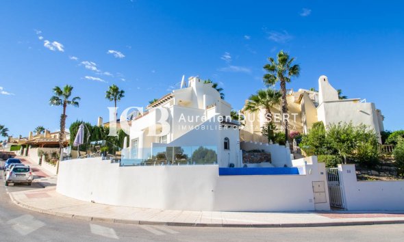 Resale - Villa -
Orihuela Costa - Las Ramblas Golf