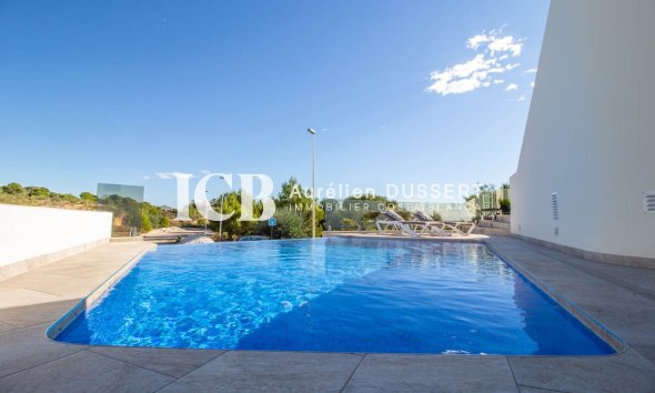 Resale - Villa -
Orihuela Costa - Las Ramblas Golf