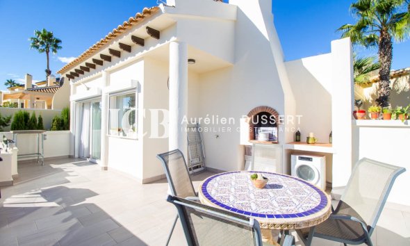 Resale - Villa -
Orihuela Costa - Las Ramblas Golf