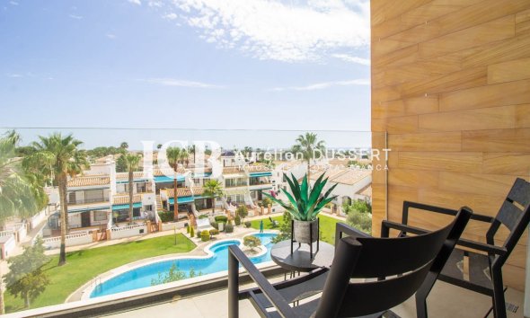 Revente - Appartement -
Orihuela Costa - Los Dolses